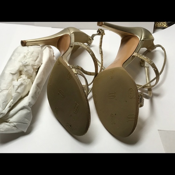 Stuart Weitzman Gold Supple Kid M9.5 Strappy Heals - Picture 2 of 8